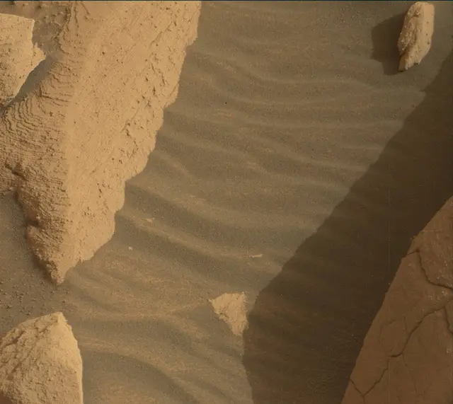 Sol 4146: Mast Camera (Mastcam)