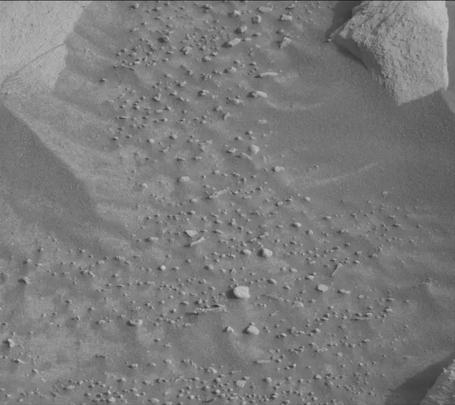 Sol 4146: Mast Camera (Mastcam)