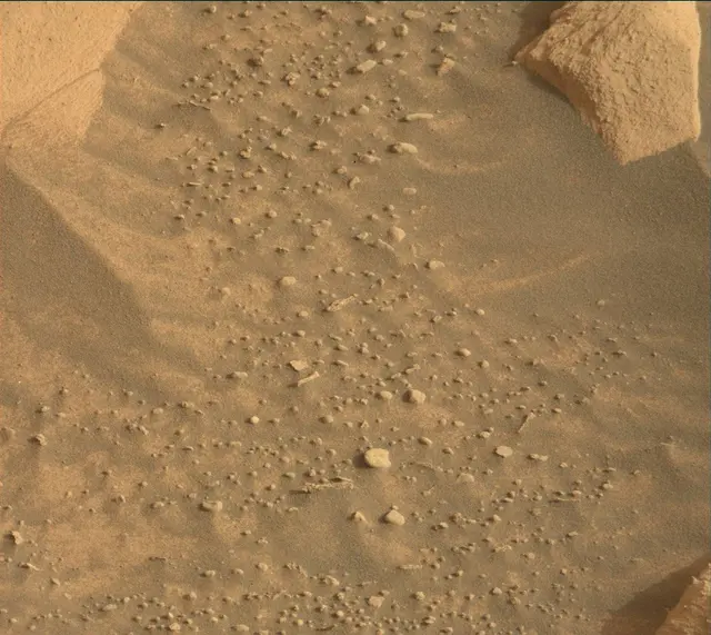 Sol 4146: Mast Camera (Mastcam)