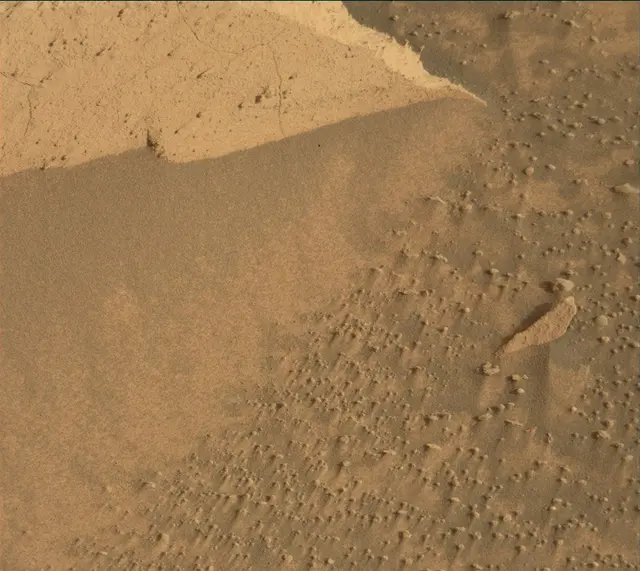 Sol 4146: Mast Camera (Mastcam)