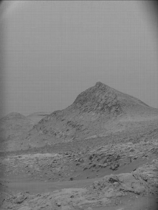Sol 4148: Mast Camera (Mastcam)