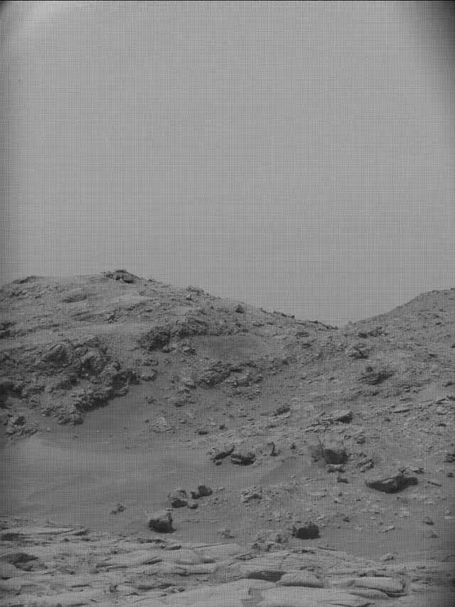 Sol 4148: Mast Camera (Mastcam)