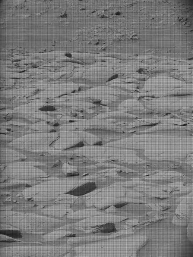 Sol 4148: Mast Camera (Mastcam)