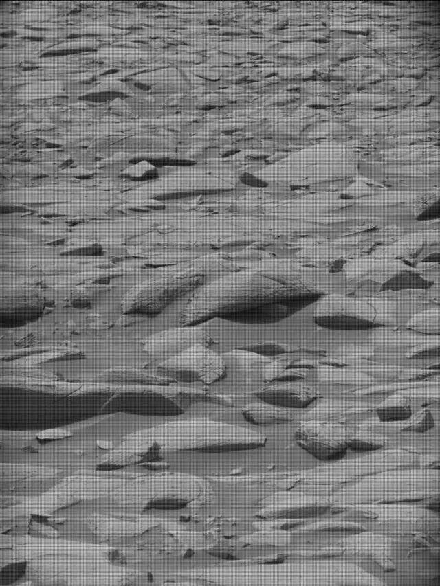 Sol 4148: Mast Camera (Mastcam)
