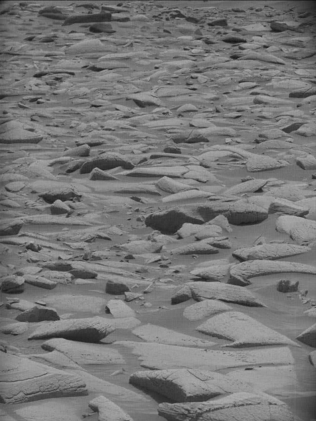 Sol 4148: Mast Camera (Mastcam)