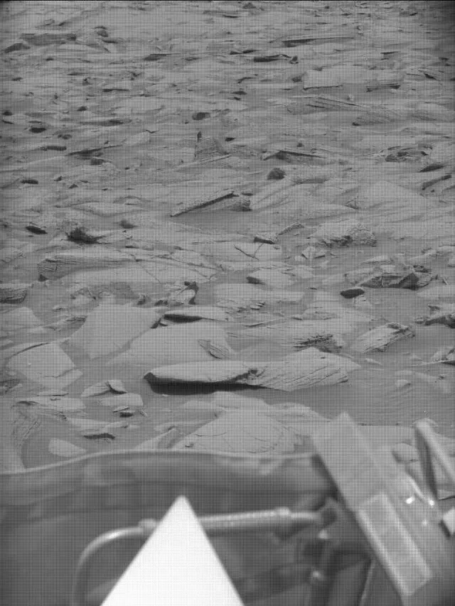 Sol 4148: Mast Camera (Mastcam)