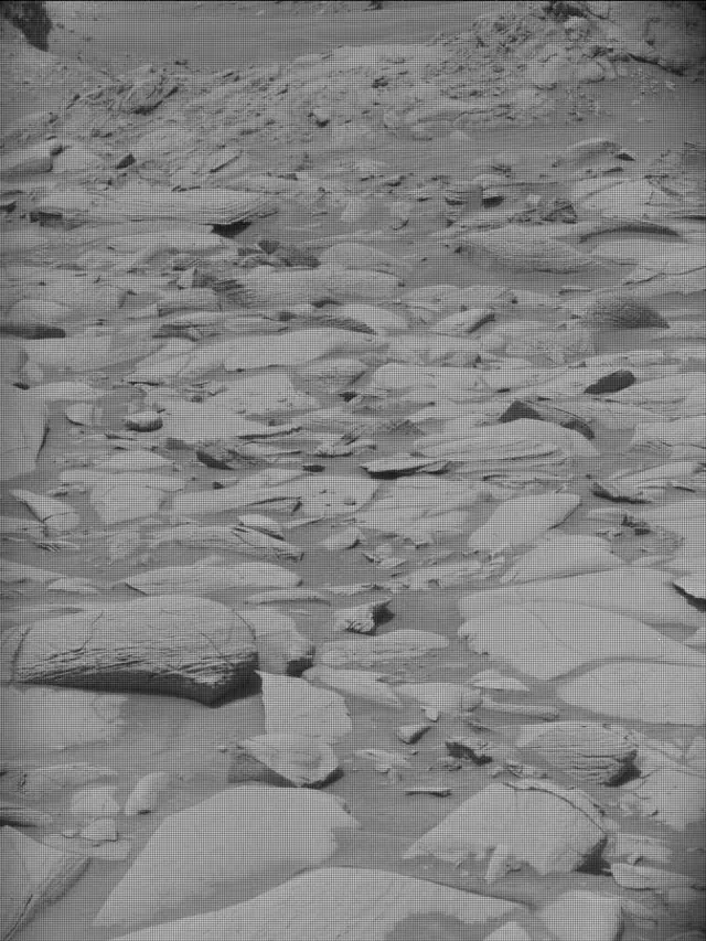 Sol 4148: Mast Camera (Mastcam)
