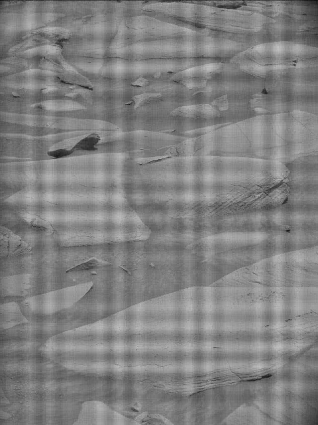 Sol 4148: Mast Camera (Mastcam)
