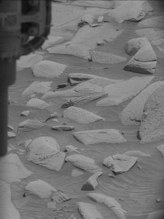 Sol 4148: Mast Camera (Mastcam)