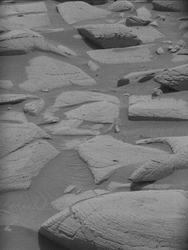 Sol 4148: Mast Camera (Mastcam)