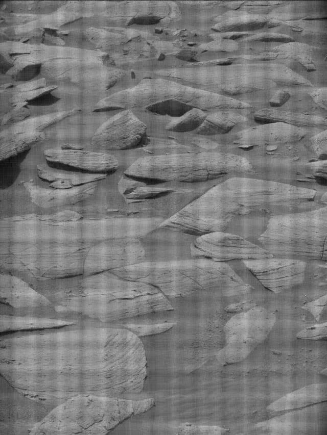 Sol 4148: Mast Camera (Mastcam)