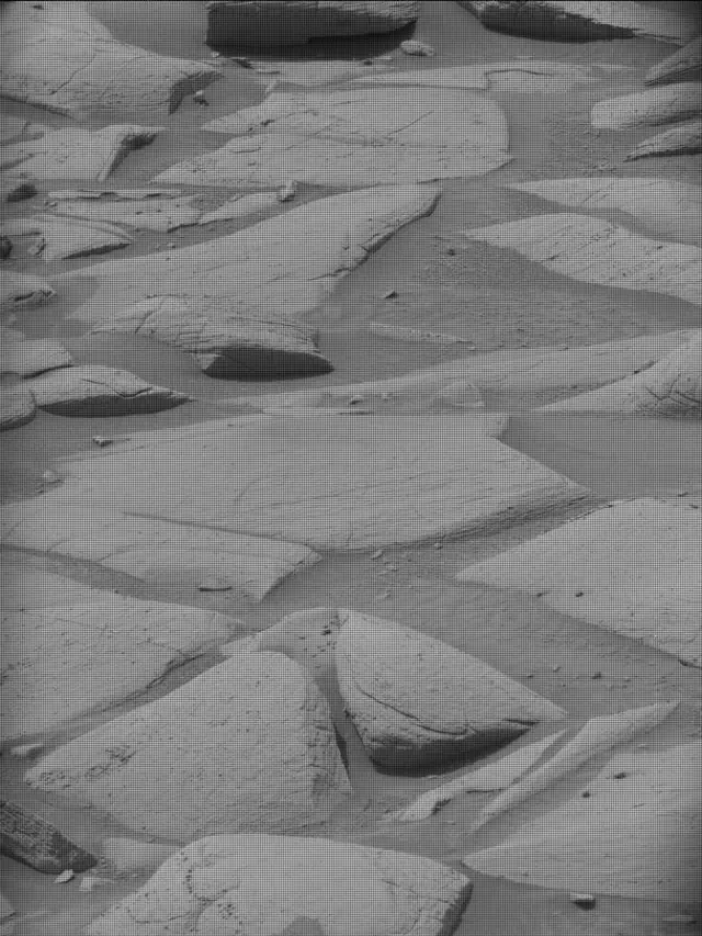 Sol 4148: Mast Camera (Mastcam)