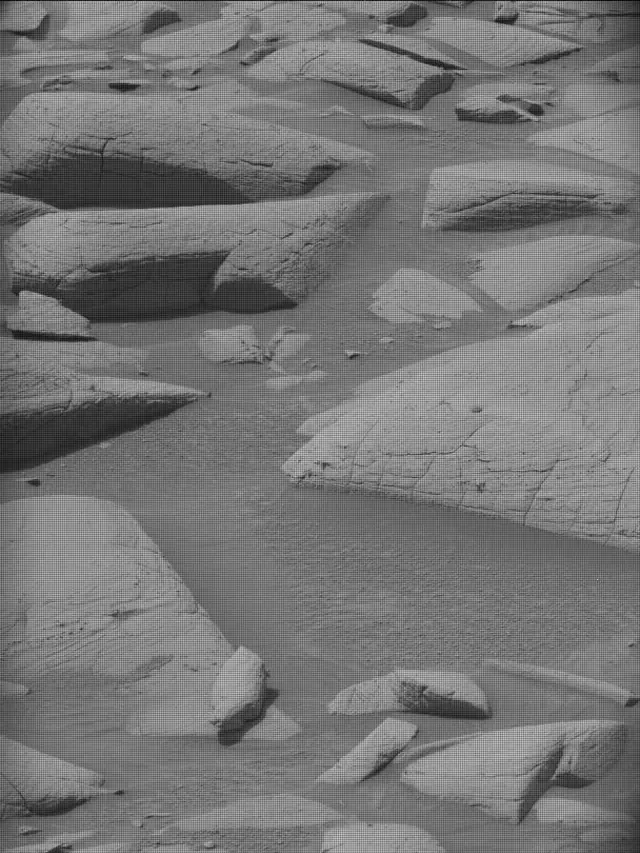 Sol 4148: Mast Camera (Mastcam)