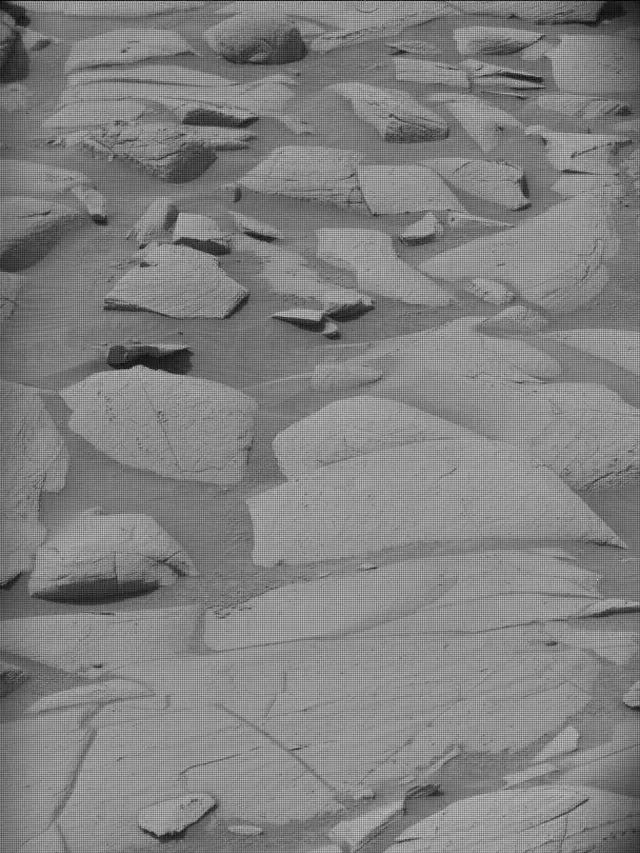 Sol 4148: Mast Camera (Mastcam)