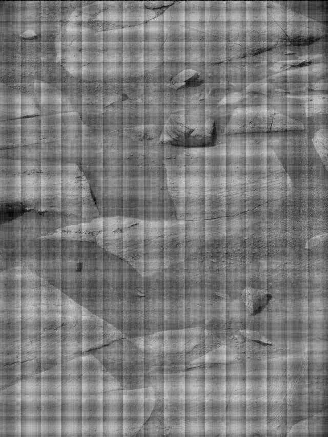 Sol 4148: Mast Camera (Mastcam)
