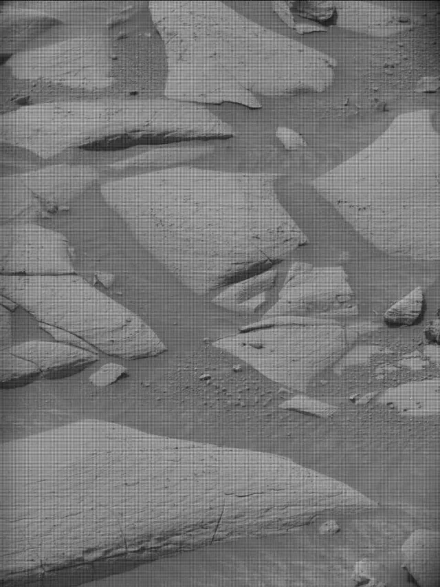 Sol 4148: Mast Camera (Mastcam)