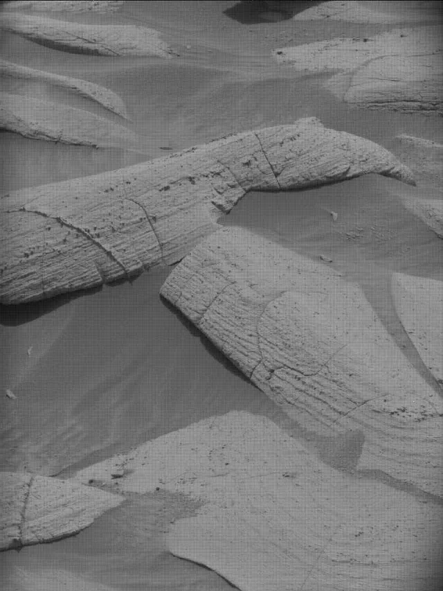 Sol 4148: Mast Camera (Mastcam)