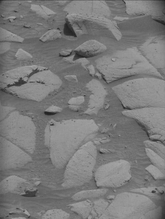Sol 4148: Mast Camera (Mastcam)