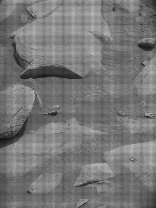Sol 4148: Mast Camera (Mastcam)
