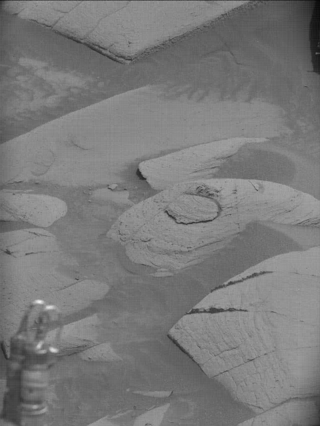 Sol 4148: Mast Camera (Mastcam)