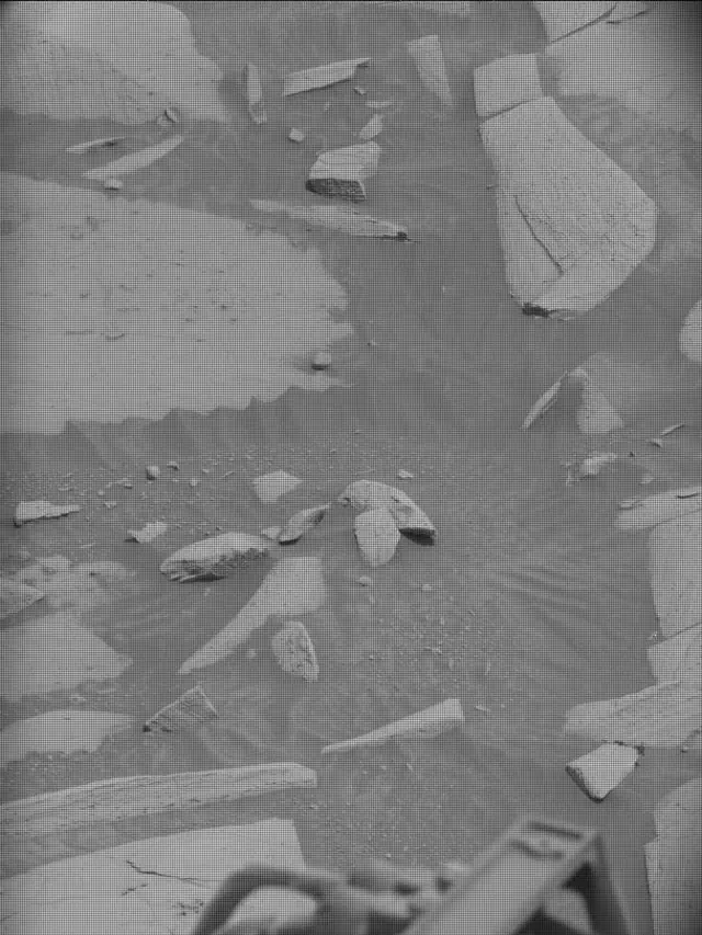 Sol 4148: Mast Camera (Mastcam)