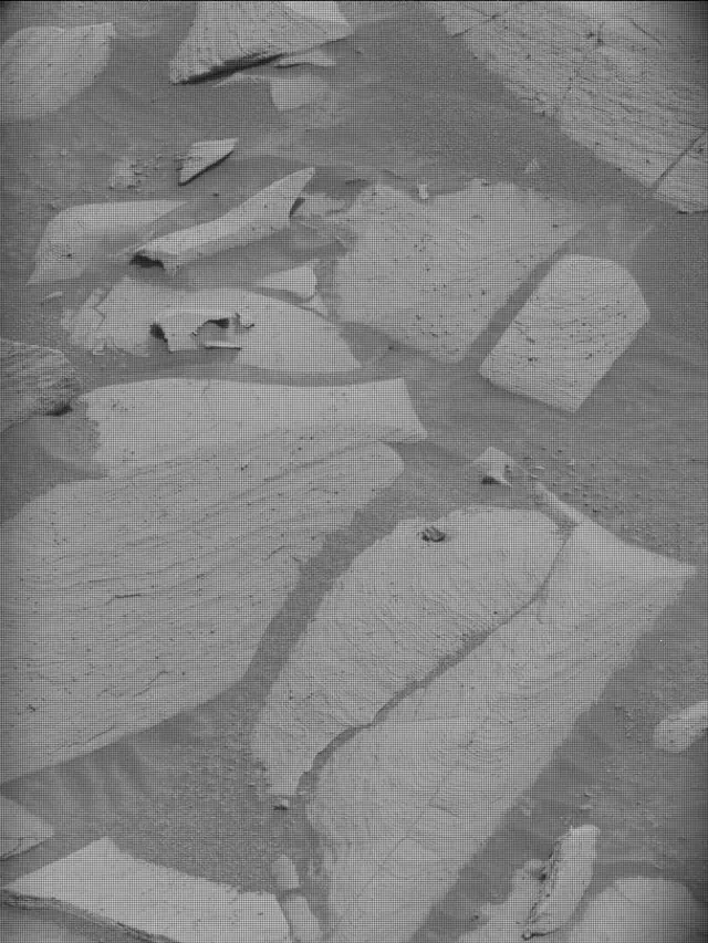 Sol 4148: Mast Camera (Mastcam)