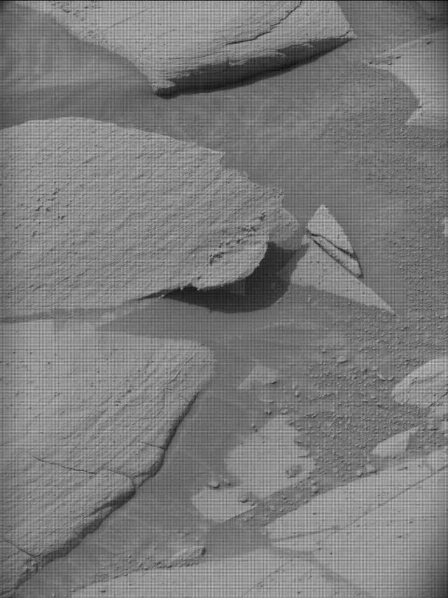 Sol 4148: Mast Camera (Mastcam)