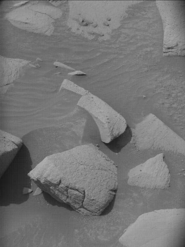 Sol 4148: Mast Camera (Mastcam)