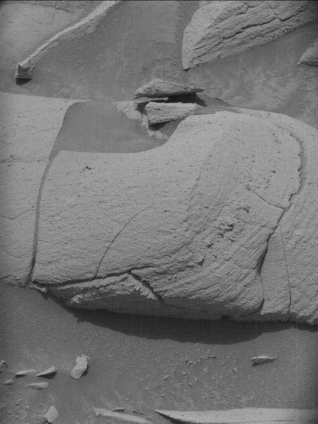 Sol 4148: Mast Camera (Mastcam)