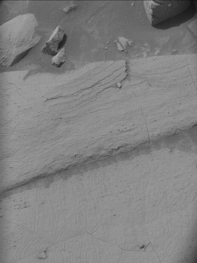 Sol 4148: Mast Camera (Mastcam)