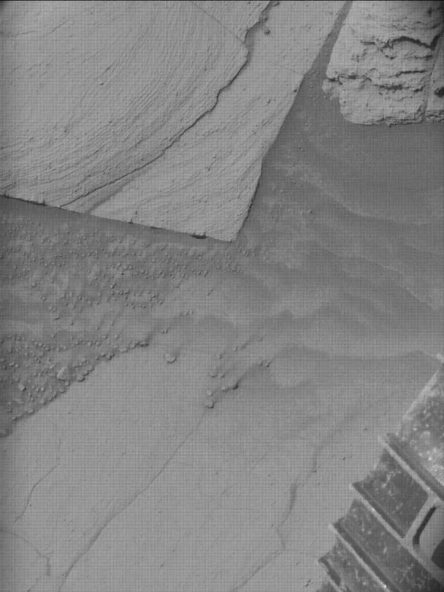 Sol 4148: Mast Camera (Mastcam)
