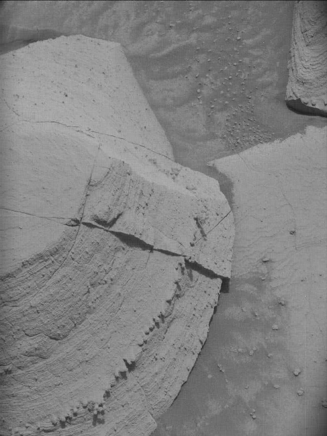 Sol 4148: Mast Camera (Mastcam)