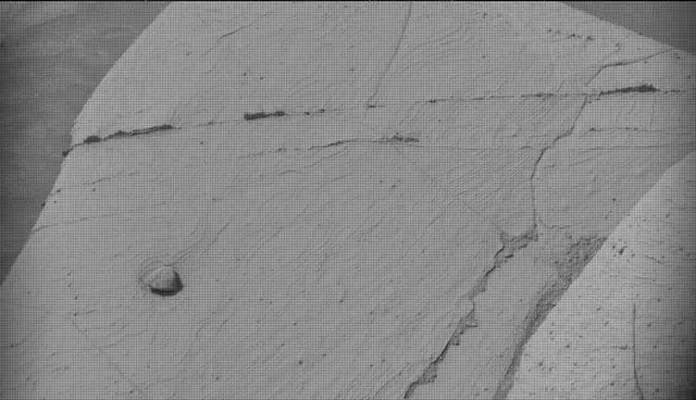 Sol 4148: Mast Camera (Mastcam)