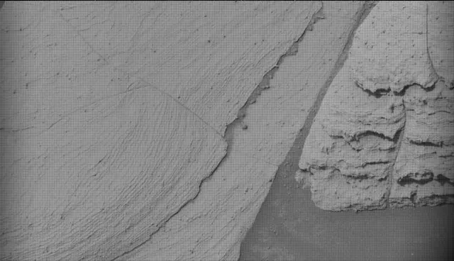 Sol 4148: Mast Camera (Mastcam)