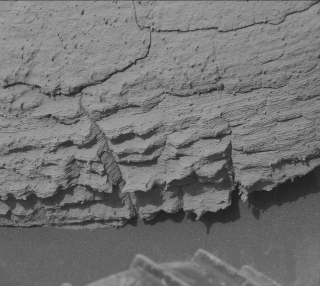 Sol 4148: Mast Camera (Mastcam)