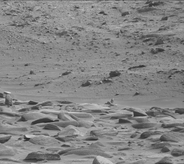 Sol 4148: Mast Camera (Mastcam)