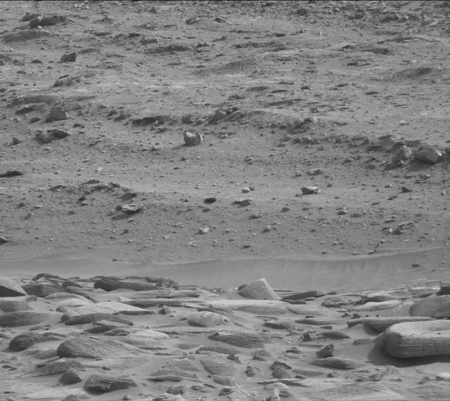 Sol 4148: Mast Camera (Mastcam)