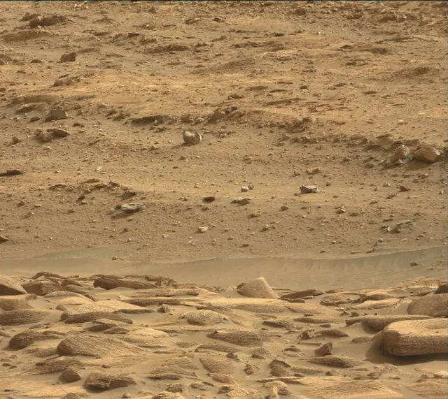 Sol 4148: Mast Camera (Mastcam)