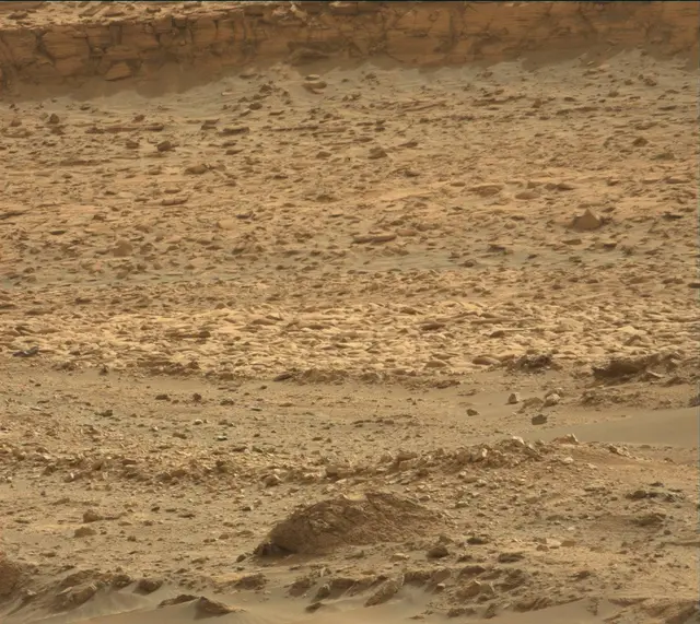 Sol 4148: Mast Camera (Mastcam)