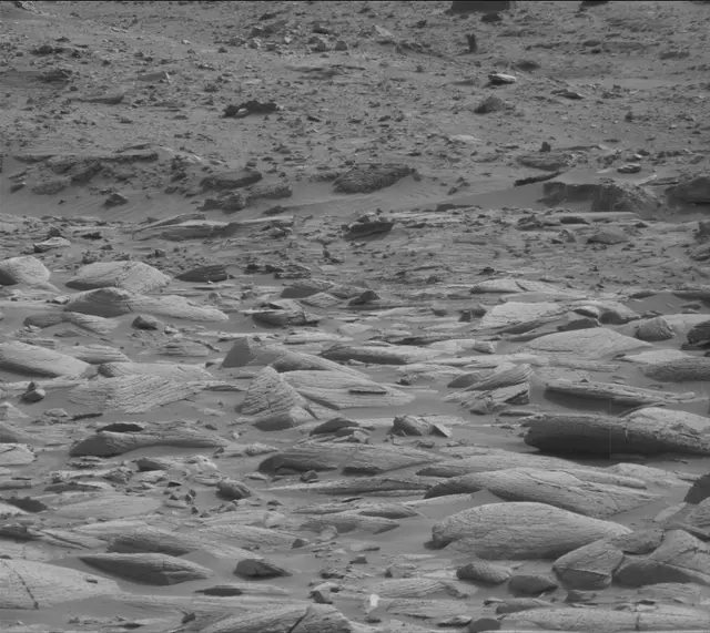 Sol 4148: Mast Camera (Mastcam)