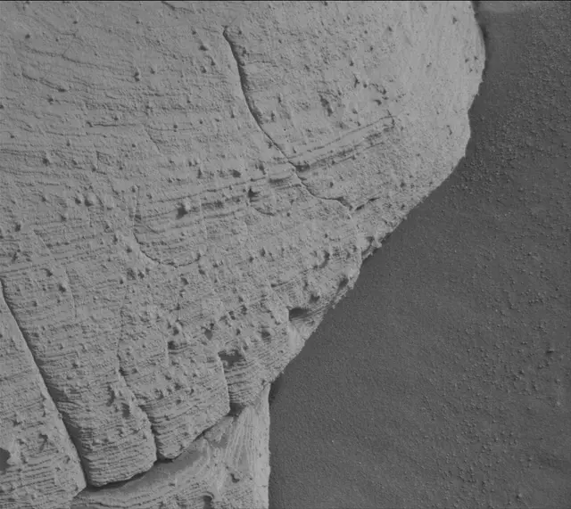 Sol 4148: Mast Camera (Mastcam)