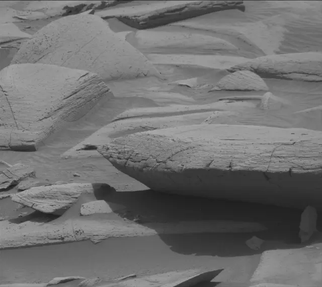 Sol 4150: Mast Camera (Mastcam)