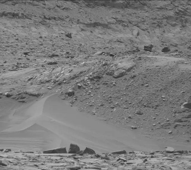 Sol 4150: Mast Camera (Mastcam)