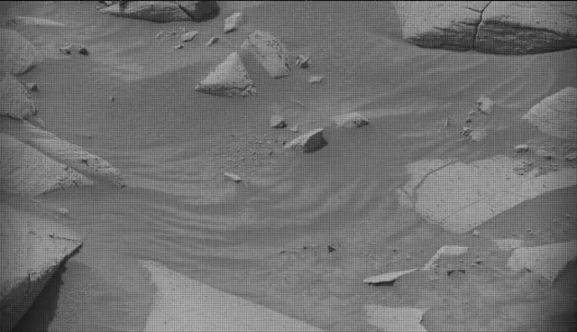 Sol 4151: Mast Camera (Mastcam)