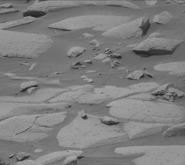 Sol 4151: Mast Camera (Mastcam)