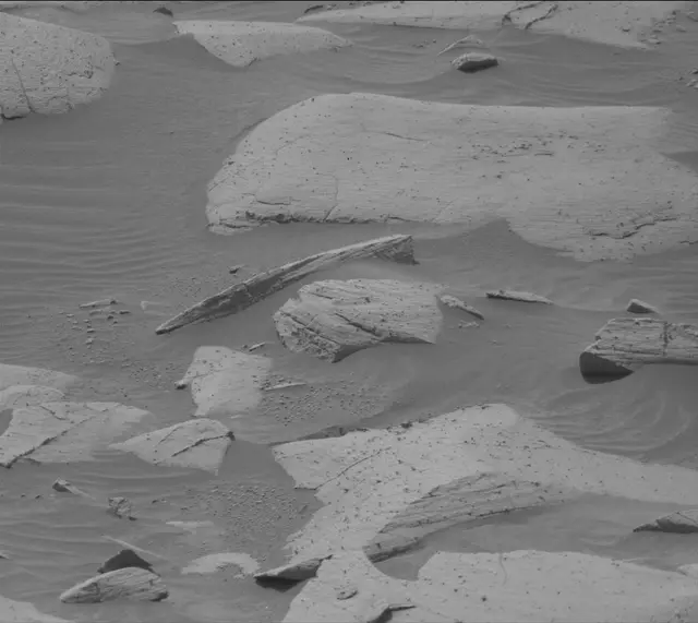 Sol 4151: Mast Camera (Mastcam)