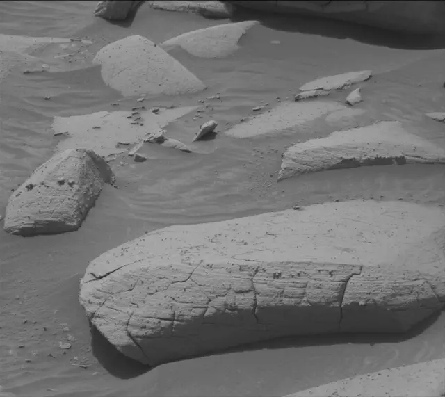 Sol 4151: Mast Camera (Mastcam)