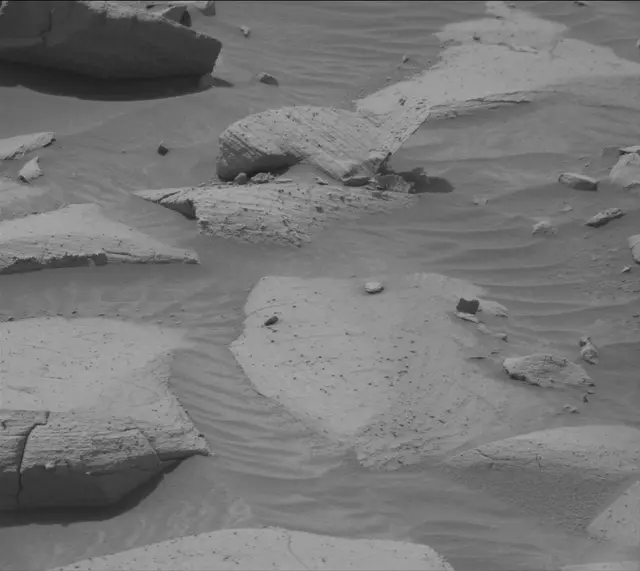 Sol 4151: Mast Camera (Mastcam)