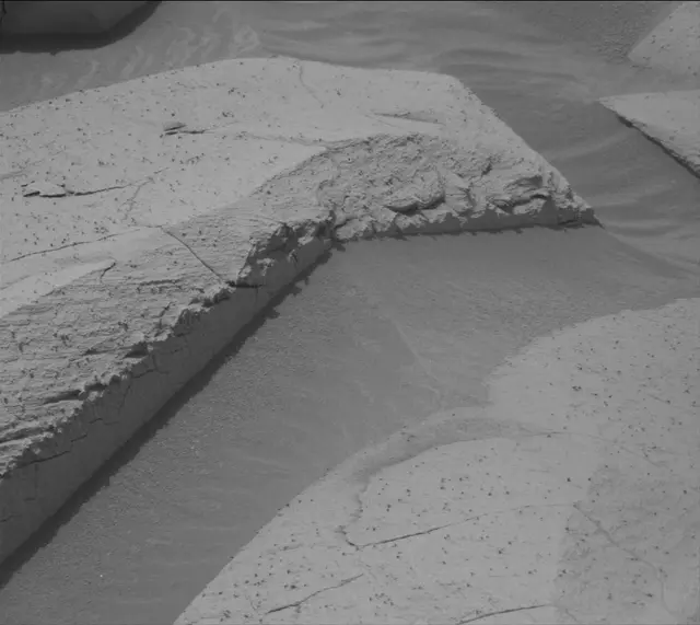 Sol 4151: Mast Camera (Mastcam)