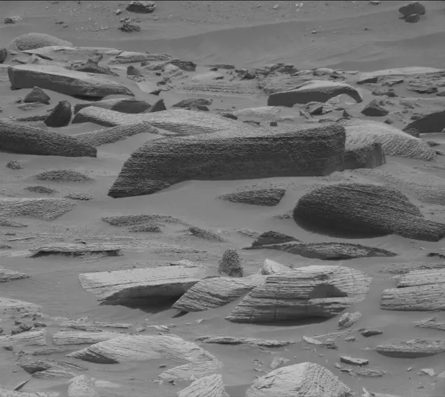 Sol 4151: Mast Camera (Mastcam)